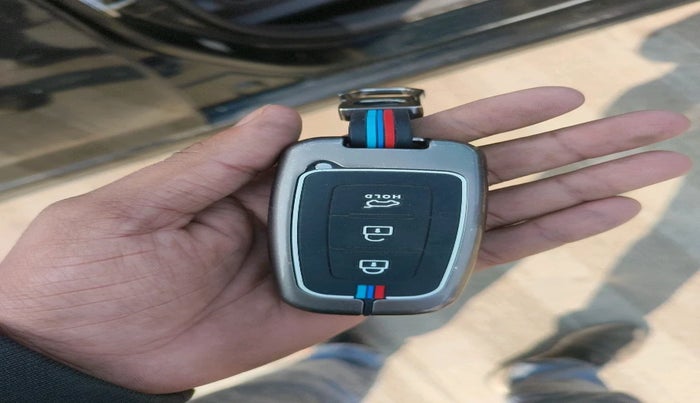 2015 Hyundai Verna FLUIDIC 4S 1.6 VTVT S AT, Petrol, Automatic, 98,469 km, interior