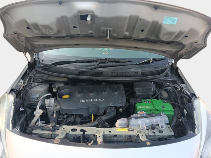 2014 Renault Scala RXZ DIESEL, Diesel, Manual, 2,32,268 km, exterior