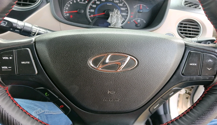 2015 Hyundai i10 ASTA 1.2, Petrol, Manual, 56,037 km, interior