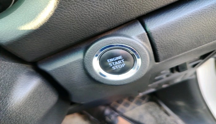 2023 Toyota Fortuner 4X2 AT 2.8 LEGENDER, Diesel, Automatic, 93,589 km, interior