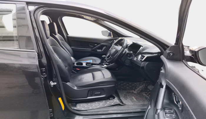 2021 Tata Harrier XZA PLUS 2.0L DARK EDITION, Diesel, Automatic, 51,844 km, interior