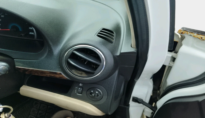 2015 Chevrolet Sail 1.3 LS ABS, Diesel, Manual, 68,663 km, interior