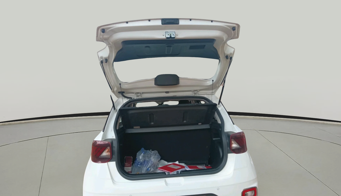 2022 Hyundai VENUE S+ 1.2, Petrol, Manual, 74,244 km, exterior