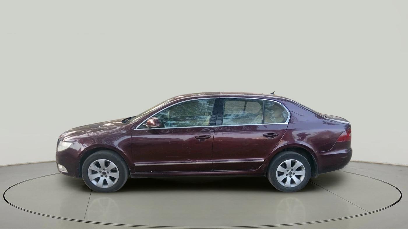 2011 Skoda Superb ELEGANCE 2.0 TDI CR AT, Diesel, Automatic, 91,150 km, exterior