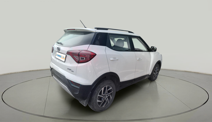 2022 Mahindra XUV300 W8 (O) 1.5 DIESEL, Diesel, Manual, 28,260 km, exterior