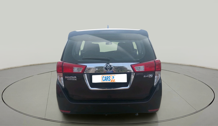 2018 Toyota Innova Crysta 2.4 VX 8 STR, Diesel, Manual, 1,65,647 km, exterior