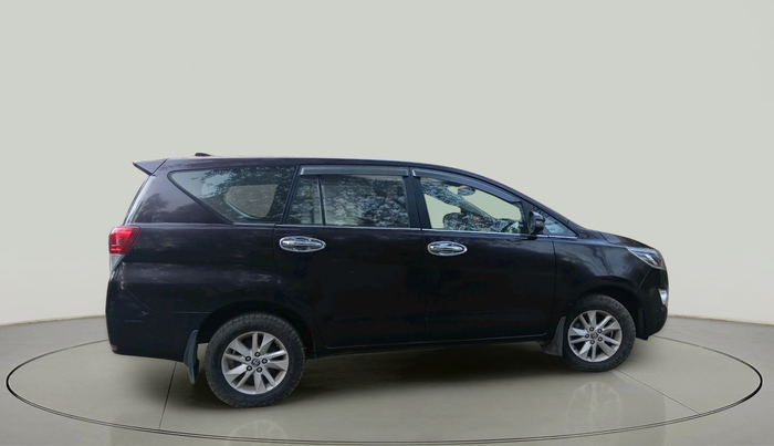 2018 Toyota Innova Crysta 2.4 VX 8 STR, Diesel, Manual, 1,65,647 km, exterior