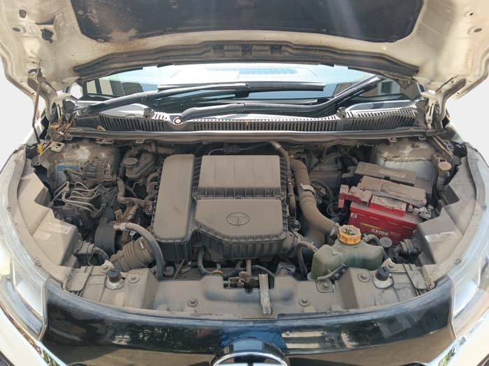 2021 Tata NEXON XZ PLUS DIESEL SUNROOF, Diesel, Manual, 1,27,456 km, exterior