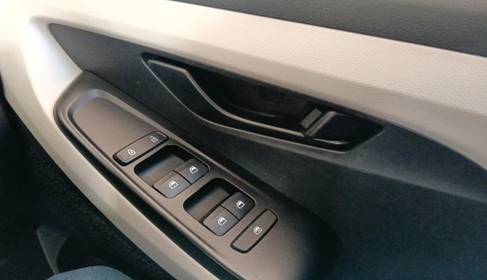 2022 Hyundai Creta E 1.5 DIESEL, Diesel, Manual, 43,168 km, interior