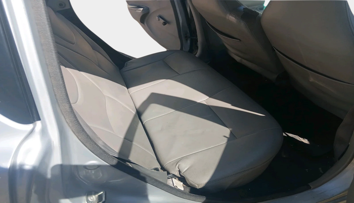 2014 Datsun Go T, Petrol, Manual, 82,422 km, interior