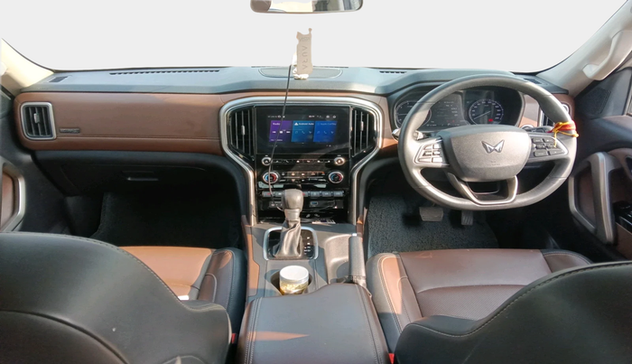 2023 Mahindra SCORPIO-N Z8 L DIESEL AT 2WD 7 STR, Diesel, Automatic, 31,051 km, interior