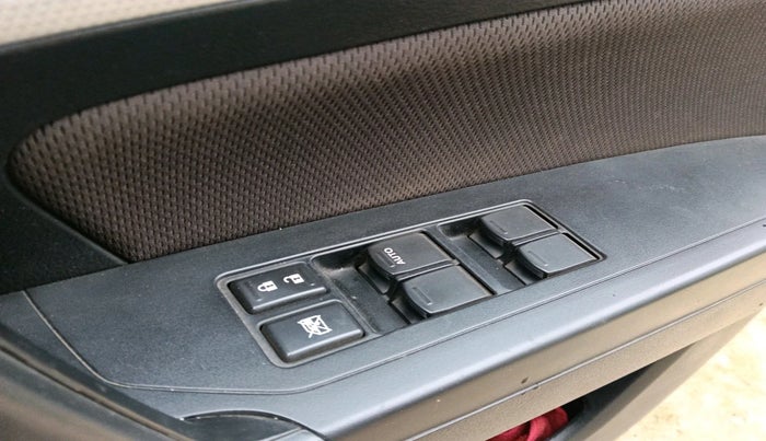 2022 Toyota URBAN CRUISER HIGH GRADE MT, Petrol, Manual, 52,048 km, interior