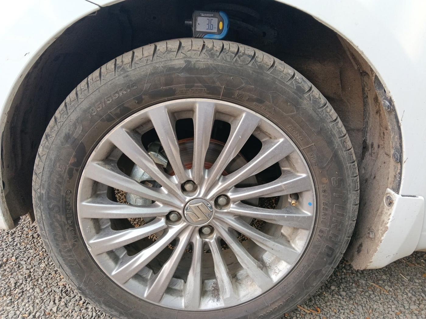 2017 Maruti Ciaz ALPHA DIESEL 1.3, Diesel, Manual, 95,782 km, tyre