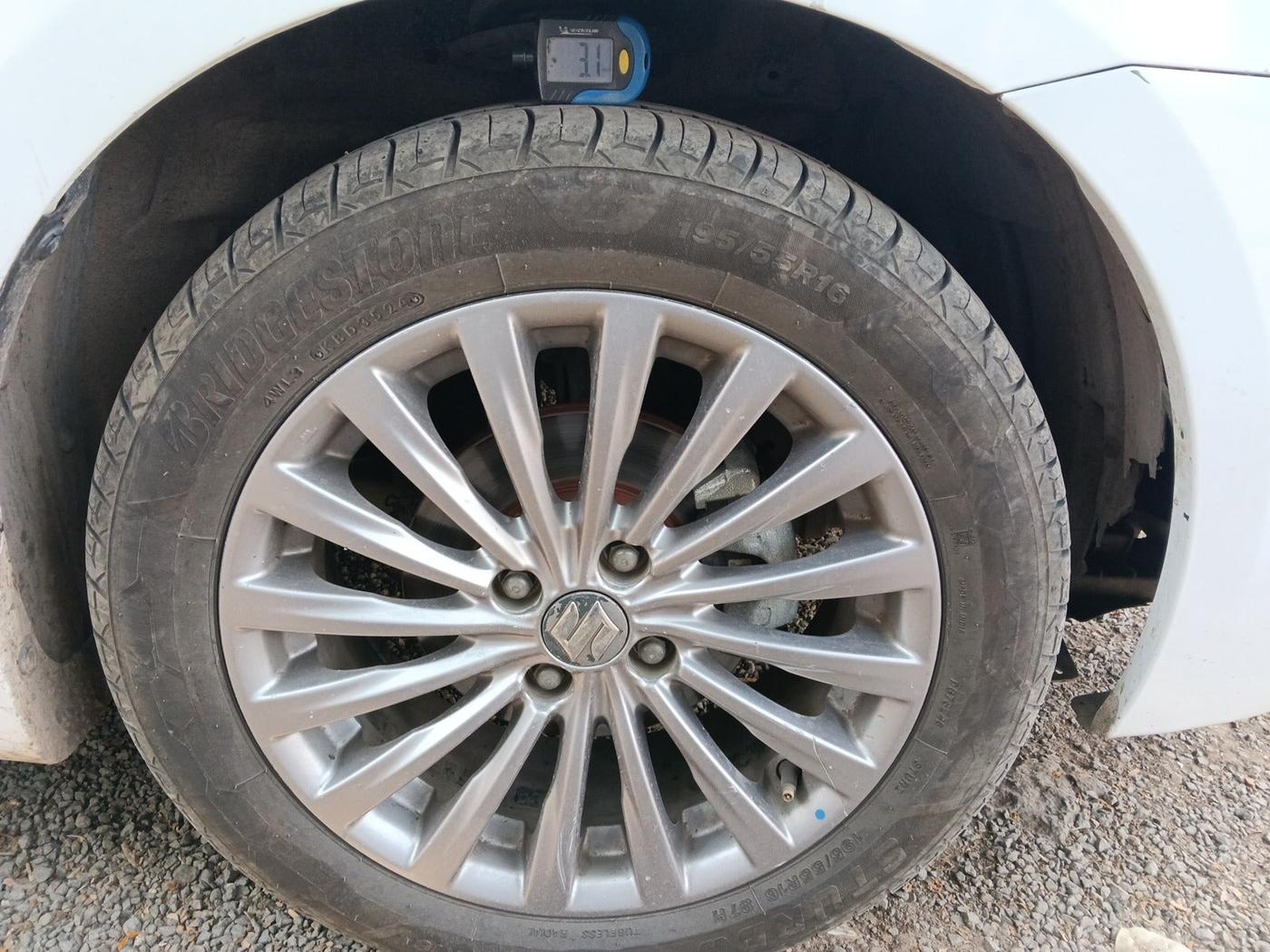2017 Maruti Ciaz ALPHA DIESEL 1.3, Diesel, Manual, 95,782 km, tyre