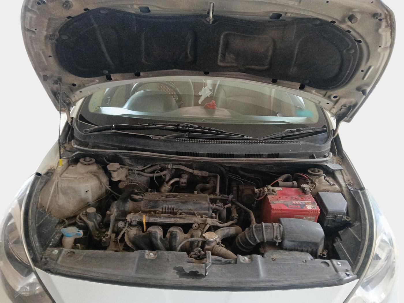 2012 Hyundai Verna FLUIDIC 1.6 VTVT EX, Petrol, Manual, 1,25,729 km, exterior
