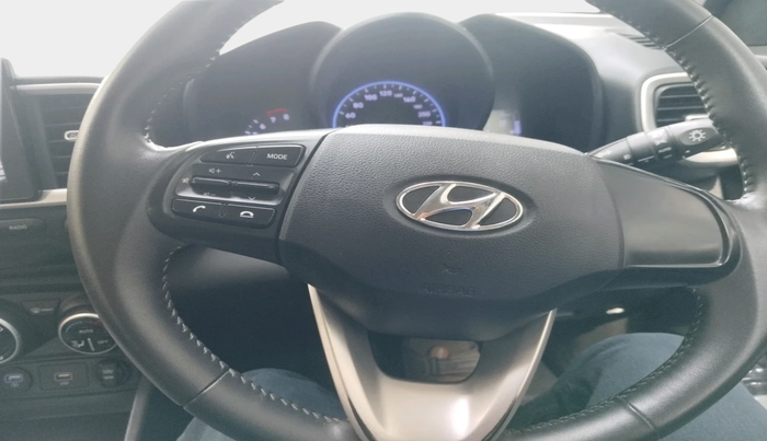 2021 Hyundai VENUE S+ 1.2, Petrol, Manual, 51,241 km, interior