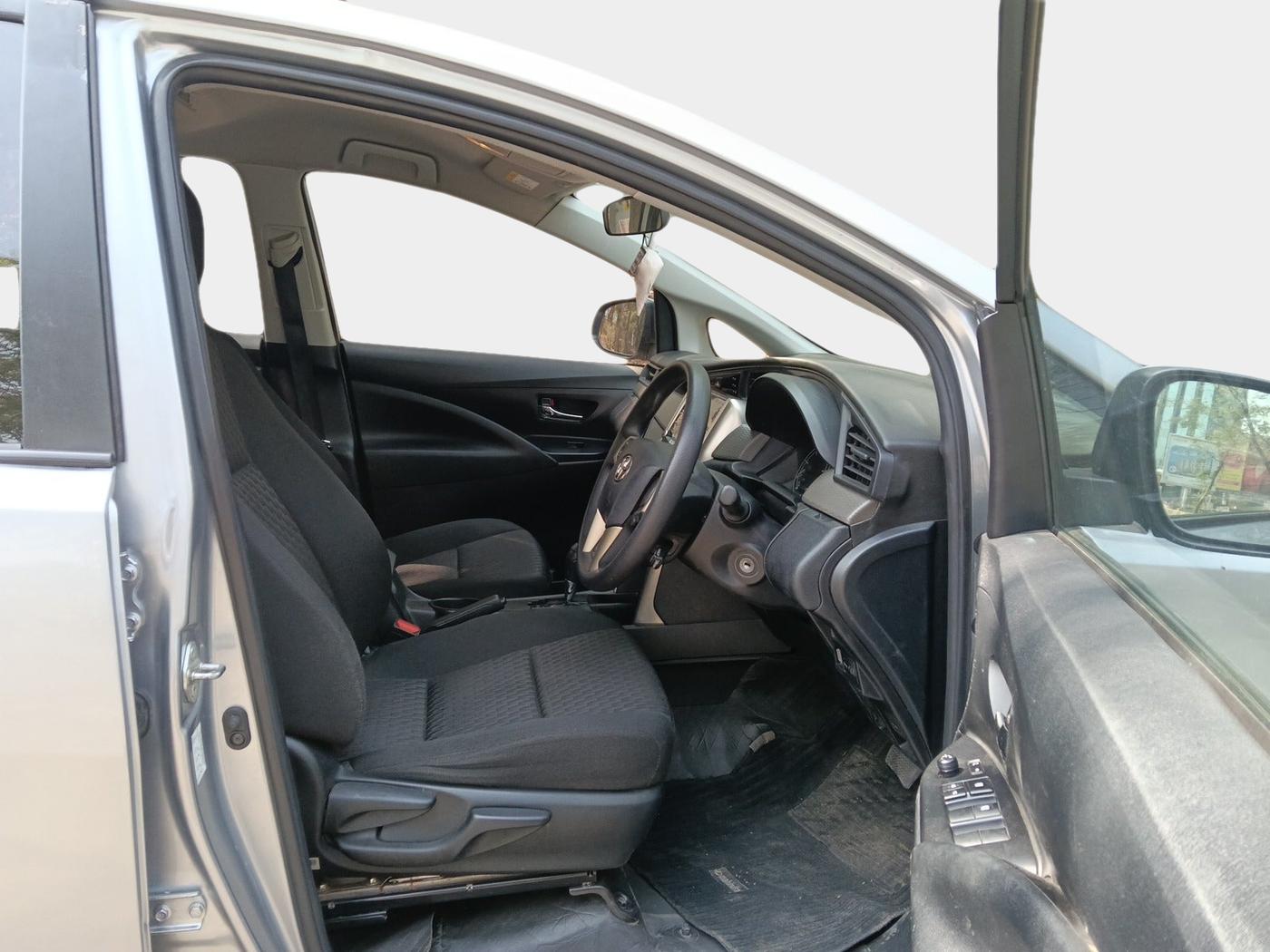 2021 Toyota Innova Crysta 2.4 GX AT 7 STR, Diesel, Automatic, 65,136 km, interior