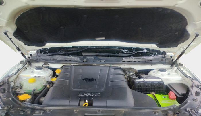 2019 Mahindra XUV500 W11 AT, Diesel, Automatic, 88,251 km, exterior