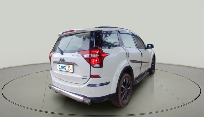2019 Mahindra XUV500 W11 AT, Diesel, Automatic, 88,251 km, exterior