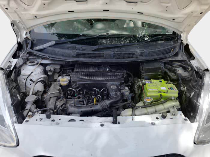 2015 Nissan Micra XV P DIESEL, Diesel, Manual, 1,63,384 km, exterior