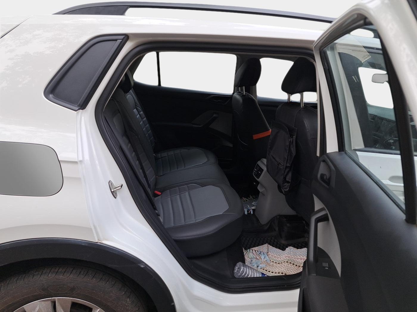 2022 Skoda KUSHAQ ACTIVE 1.0L TSI MT, Petrol, Manual, 18,673 km, interior