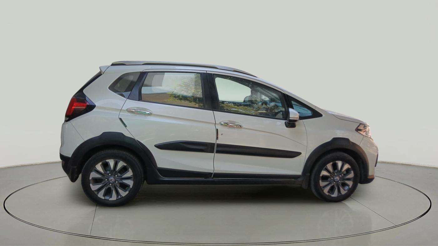 2021 Honda WR-V 1.5L I-DTEC VX MT, Diesel, Manual, 95,687 km, exterior