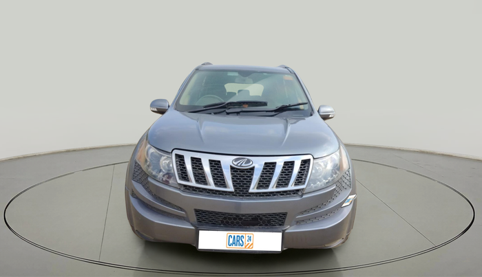 2015 Mahindra XUV500 W8, Diesel, Manual, 62,620 km, exterior