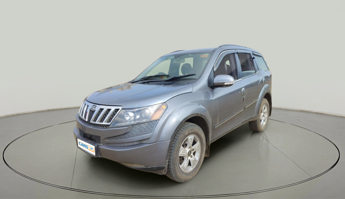 2015 Mahindra XUV500 W8, Diesel, Manual, 62,620 km, exterior