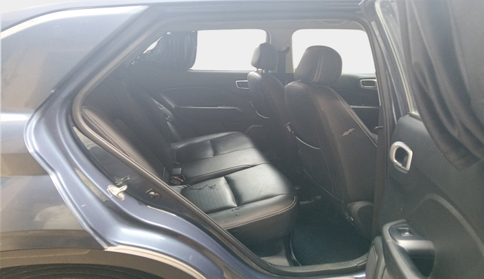 2022 Hyundai VENUE S+ 1.2, Petrol, Manual, 33,621 km, interior
