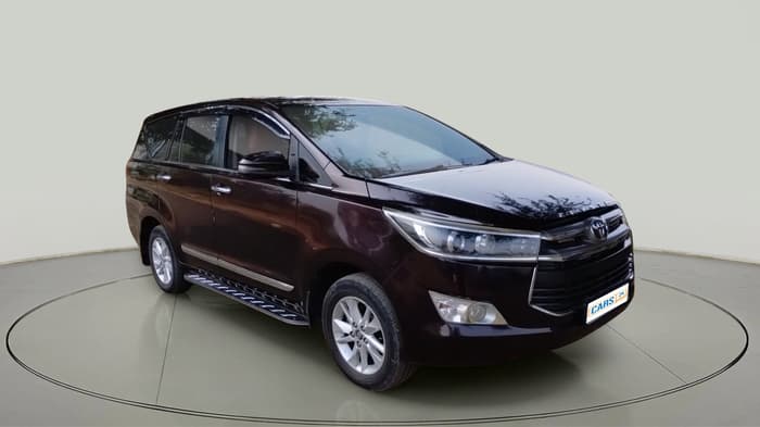 2017 Toyota Innova Crysta 2.4 VX 8 STR, Diesel, Manual, 1,14,880 km, exterior