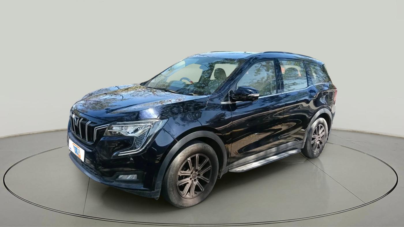 2023 Mahindra XUV700 AX 7 LUXURY D AT 7 STR, Diesel, Automatic, 42,697 km, exterior
