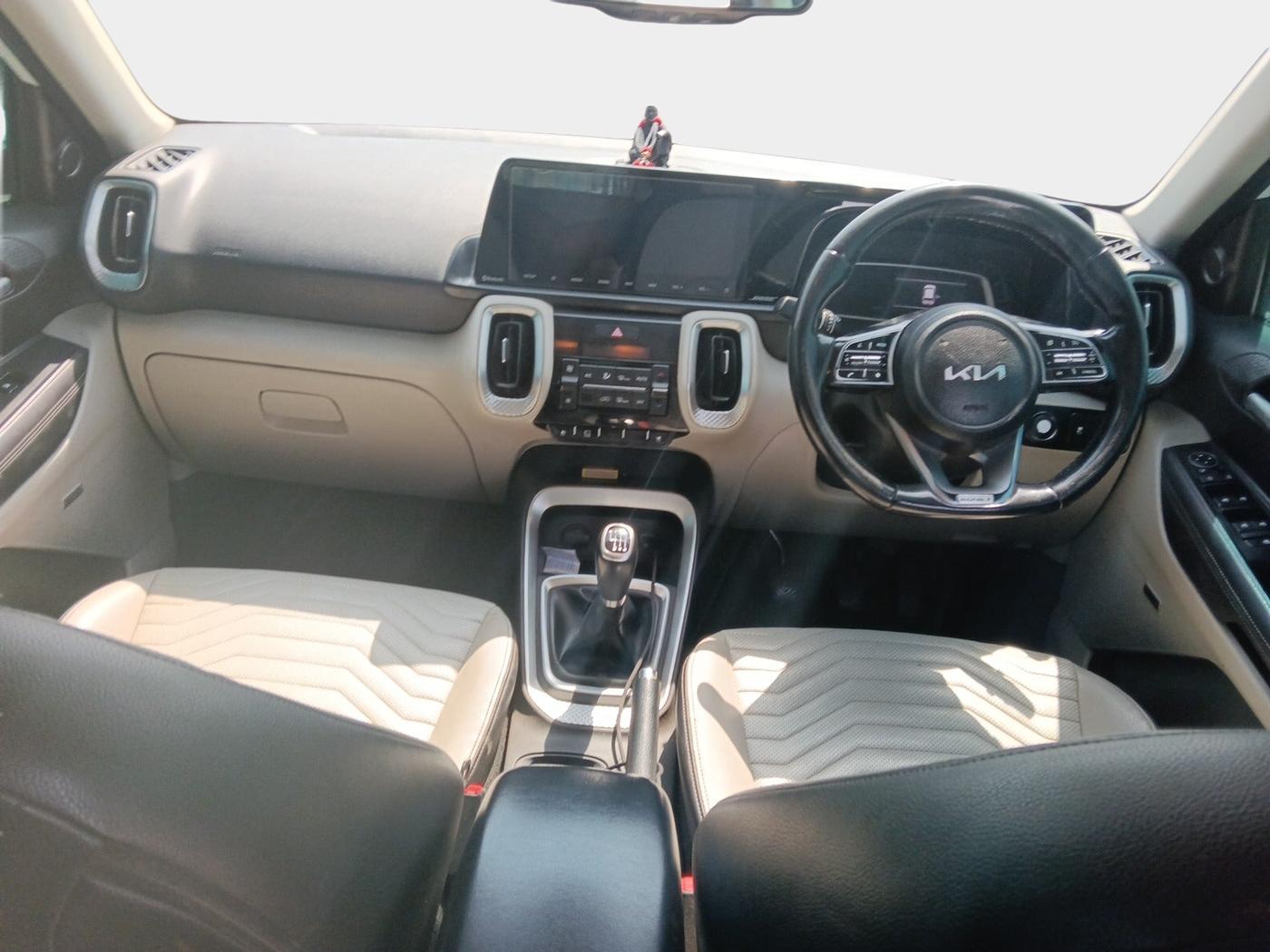 2021 KIA SONET HTX PLUS 1.5, Diesel, Manual, 1,23,570 km, interior