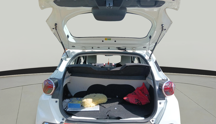 2024 Tata PUNCH ADVENTURE RHYTHM CNG, Petrol, Manual, 21,437 km, exterior