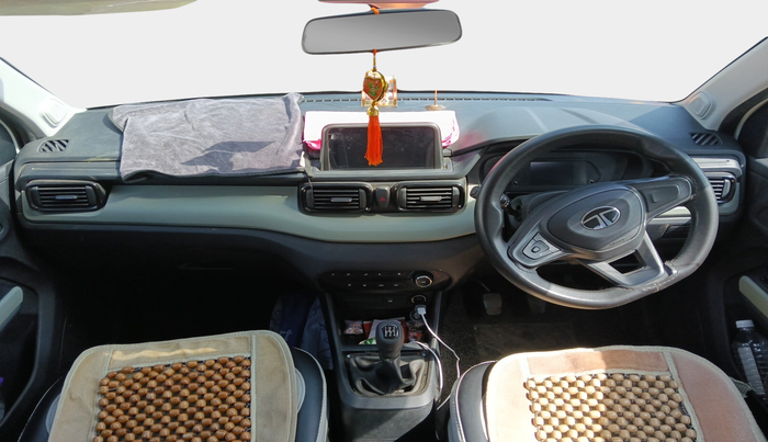 2024 Tata PUNCH ADVENTURE RHYTHM CNG, Petrol, Manual, 21,437 km, interior