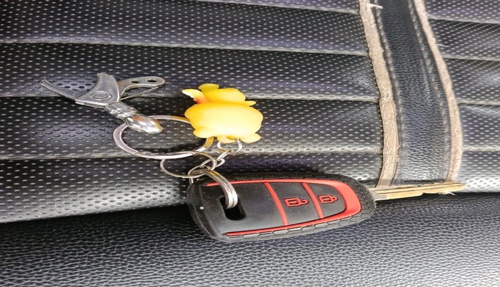 2018 Hyundai NEW SANTRO SPORTZ MT, Petrol, Manual, 1,00,919 km, interior