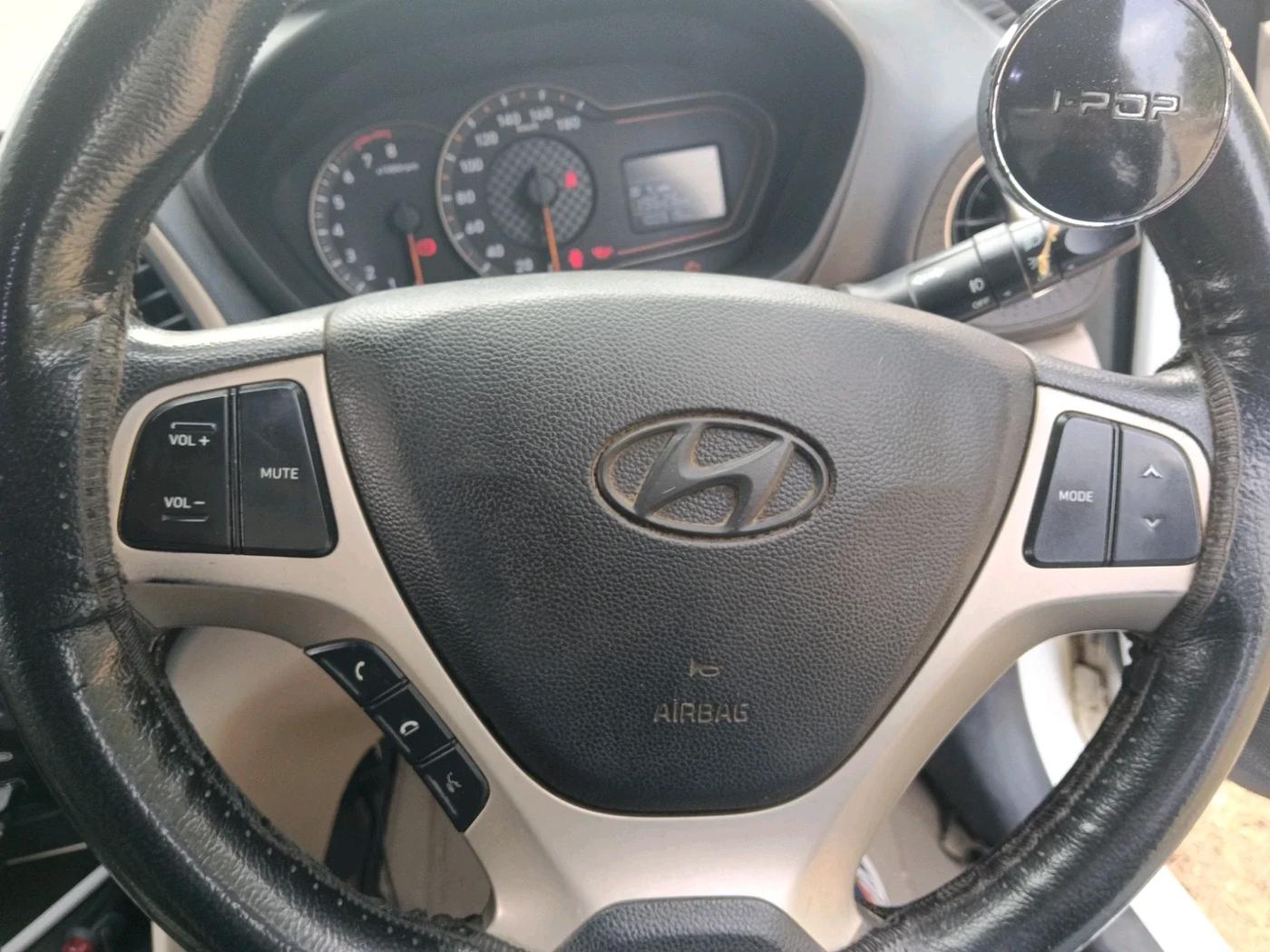 2018 Hyundai NEW SANTRO SPORTZ MT, CNG, Manual, 1,00,919 km, interior