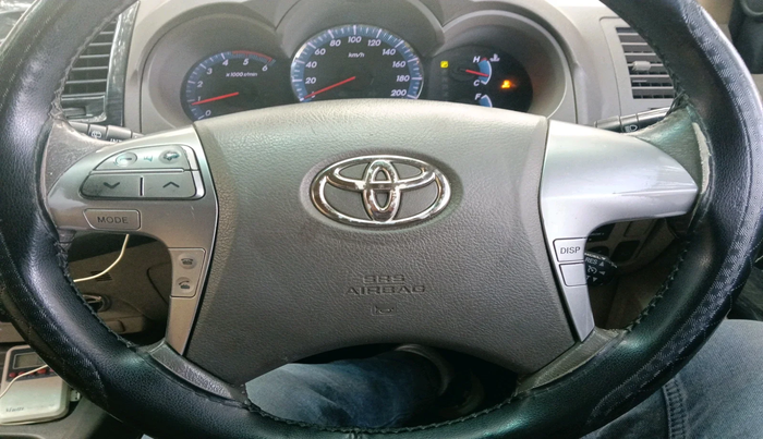 2013 Toyota Fortuner 3.0 4X2 AT, Diesel, Automatic, 1,48,394 km, interior