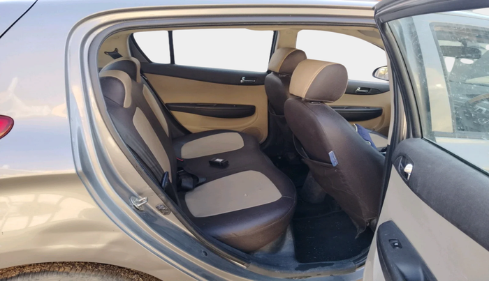 2013 Hyundai i20 SPORTZ 1.2, Petrol, Manual, 71,497 km, interior