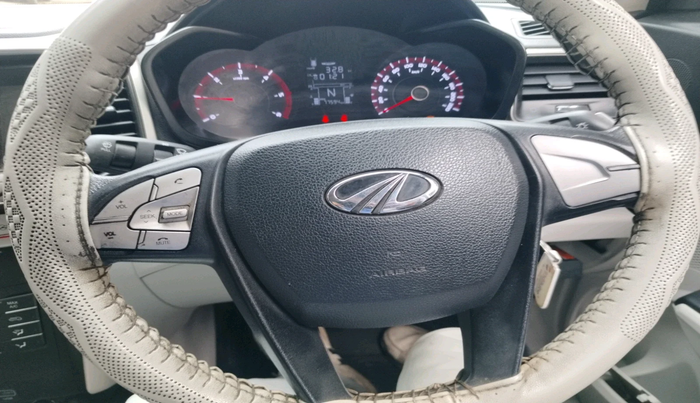 2019 Mahindra XUV300 W6 1.5 DIESEL, Diesel, Manual, 77,594 km, interior