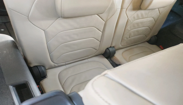 2017 Skoda Kodiaq STYLE 2.0 TDI 4X4 AT, Diesel, Automatic, 1,08,127 km, interior