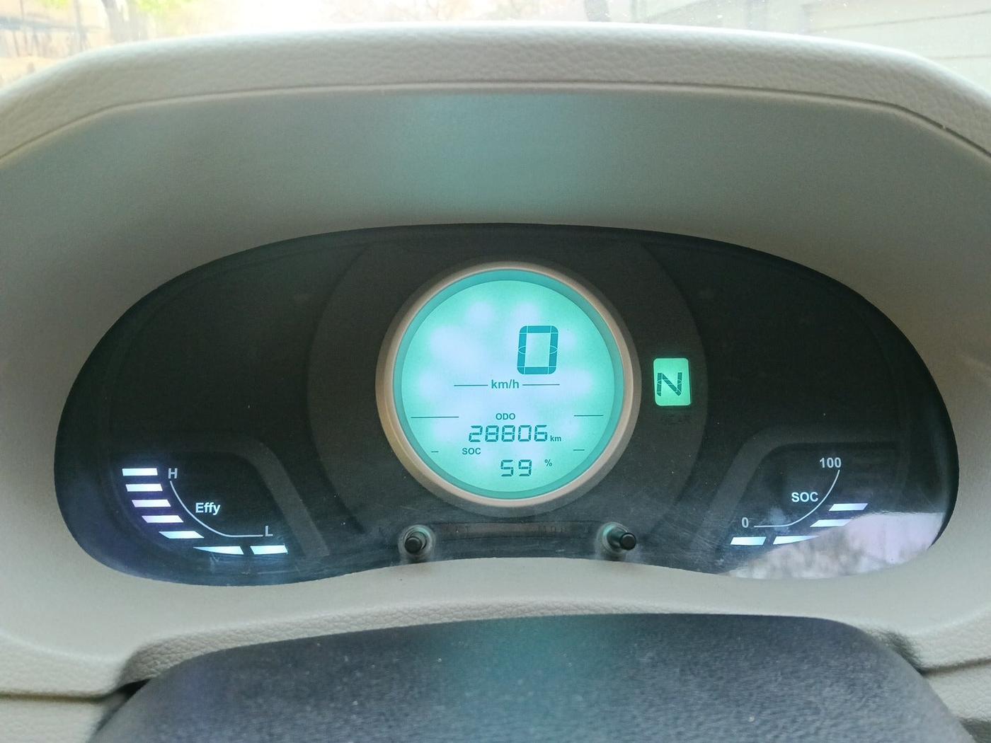 2019 Mahindra E VERITO C2, Electric, Automatic, 28,806 km, interior
