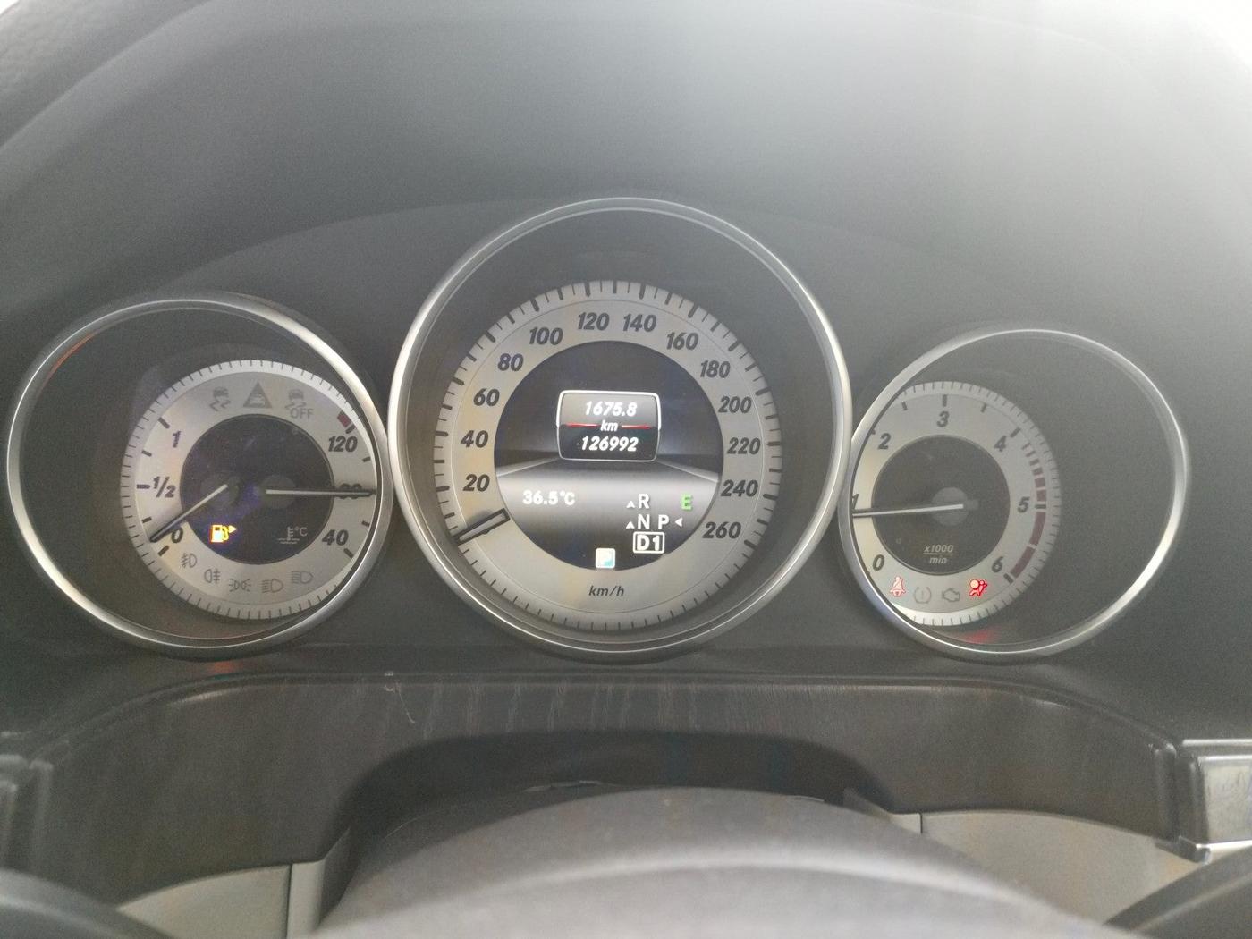 2014 Mercedes Benz E Class E 250 CDI AVANTGARDE, Diesel, Automatic, 1,26,992 km, interior