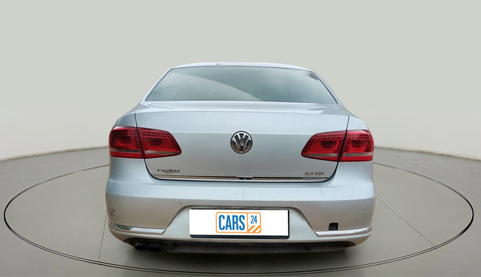 2012 Volkswagen Passat HIGHLINE DSG, Diesel, Automatic, 1,76,571 km, exterior