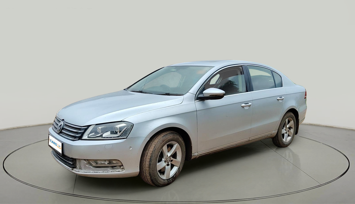 2012 Volkswagen Passat HIGHLINE DSG, Diesel, Automatic, 1,76,571 km, exterior