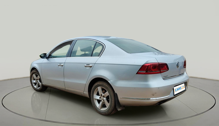 2012 Volkswagen Passat HIGHLINE DSG, Diesel, Automatic, 1,76,571 km, exterior