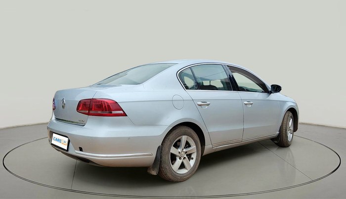 2012 Volkswagen Passat HIGHLINE DSG, Diesel, Automatic, 1,76,571 km, exterior