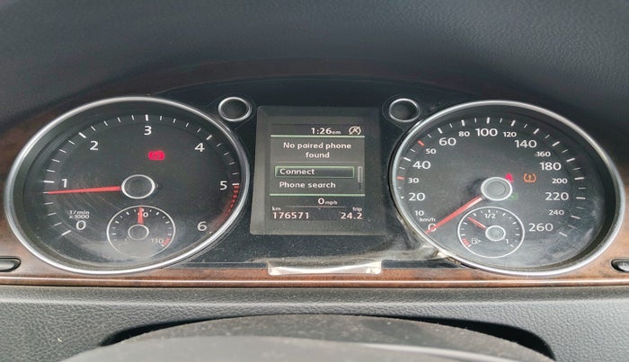 2012 Volkswagen Passat HIGHLINE DSG, Diesel, Automatic, 1,76,571 km, interior