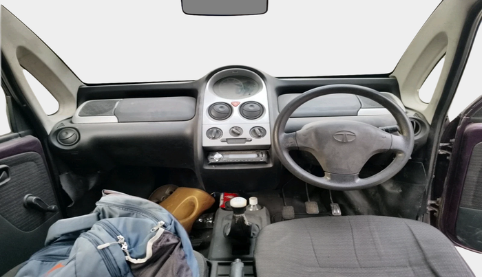 2015 Tata Nano EMAX XM CNG, CNG, Manual, 53,198 km, interior