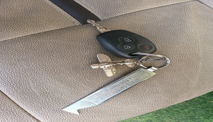 2012 Mahindra Verito 1.5 D6, Diesel, Manual, 1,32,882 km, interior