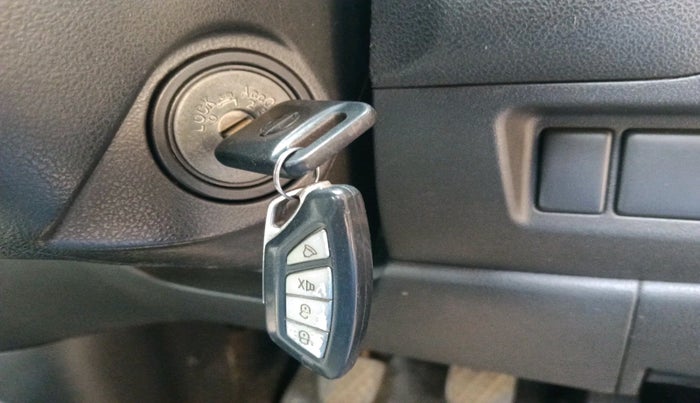 2012 Nissan Sunny XE, Petrol, Manual, 1,63,471 km, interior